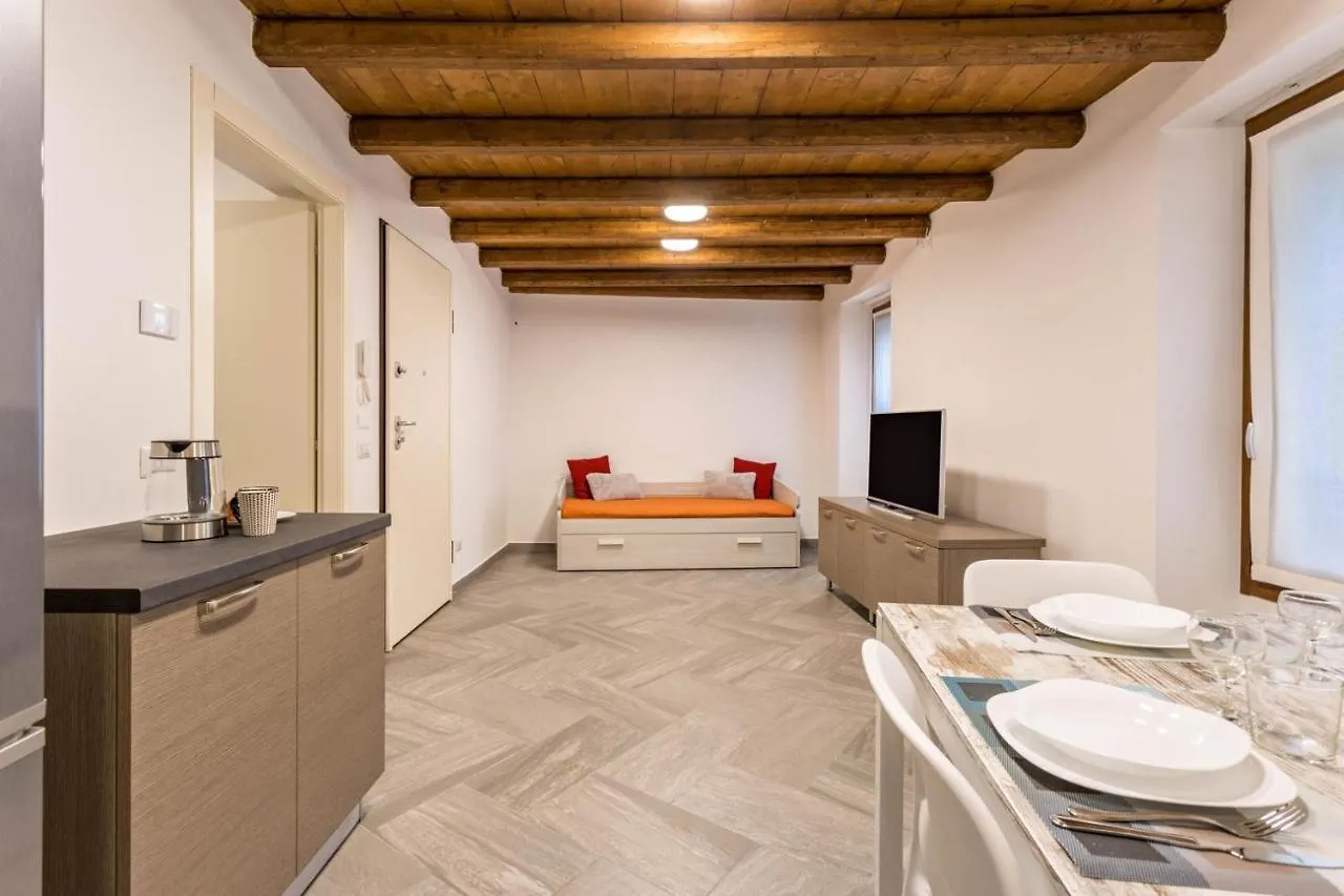 아파트 Cottage Giulia 아르제뇨