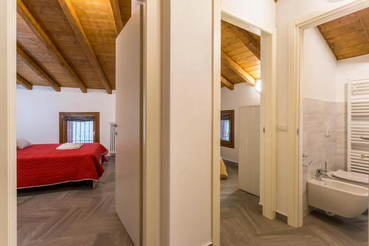 Apartment Cottage Giulia Argegno Italy