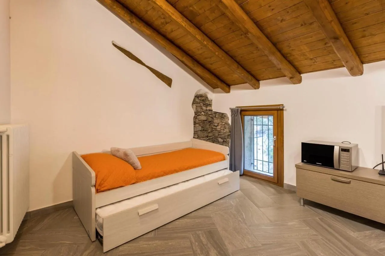 Apartment Cottage Giulia Argegno